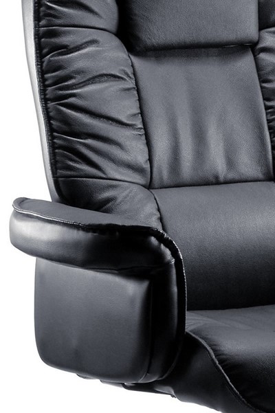 Lombard Executive Chair