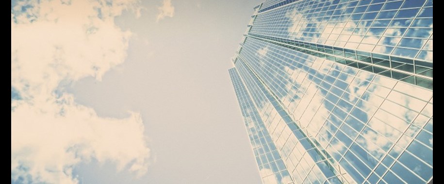 How To Survive Your First Day At The Office (Infographic)