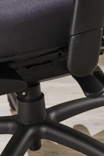 Strata Office Chair