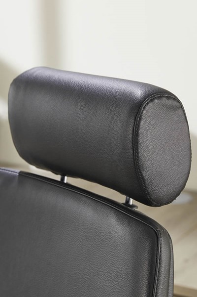 Onyx leather Office Chair