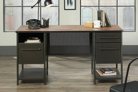 Boulevard Desk