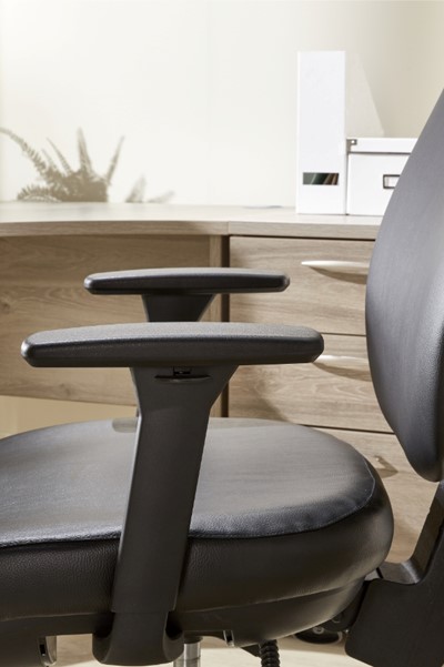 Invictus Bariatric Chair