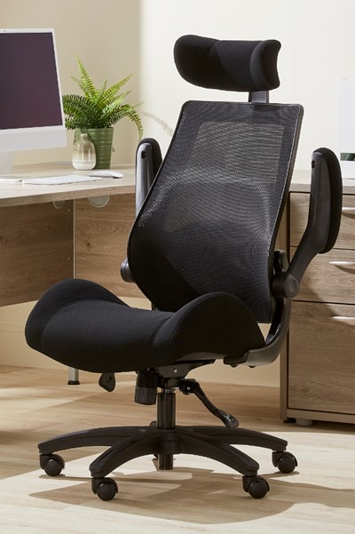 Resolute Folding Arm Mesh Chair