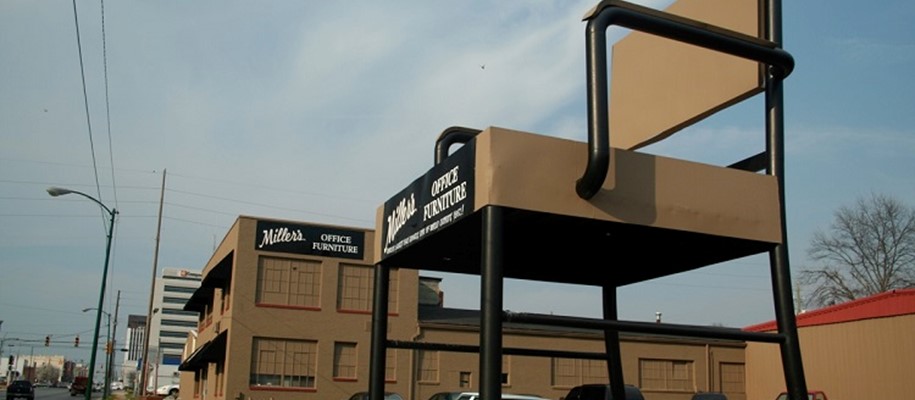The World’s Largest Office Chair, Now an American Roadside Attraction